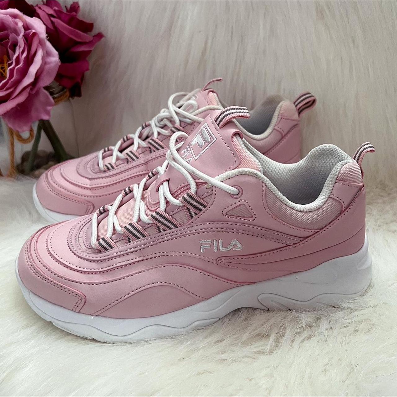 jd fila pink trainers