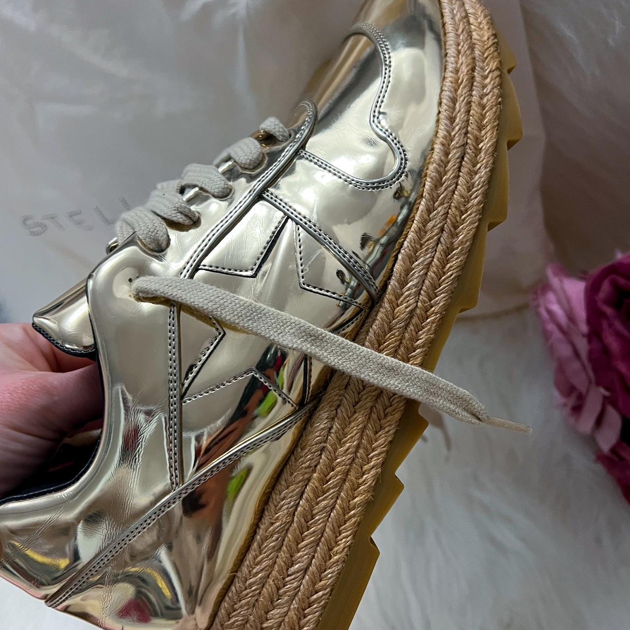 Stella McCartney metallic gold star printed macy. Depop