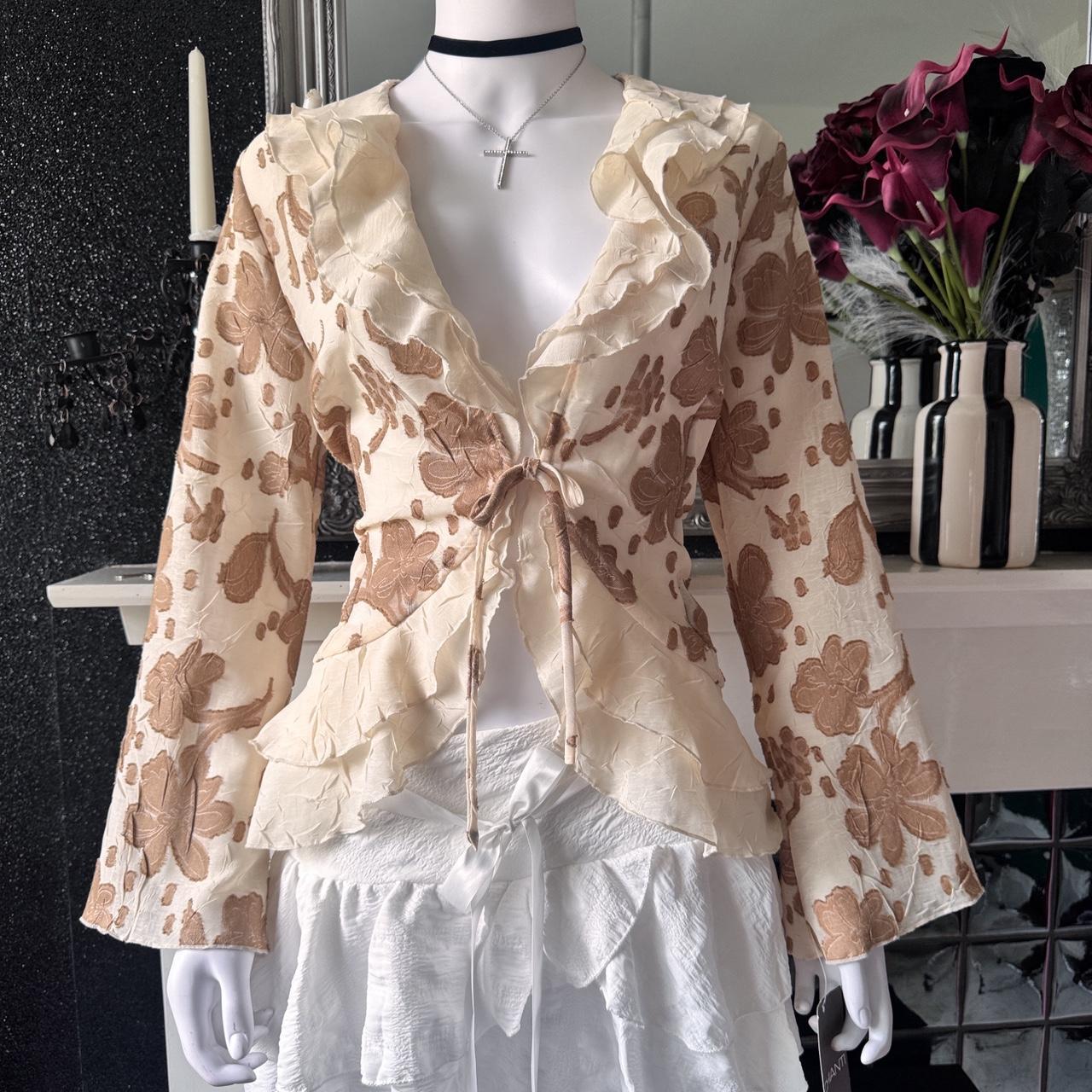 item listed by petitefraisee