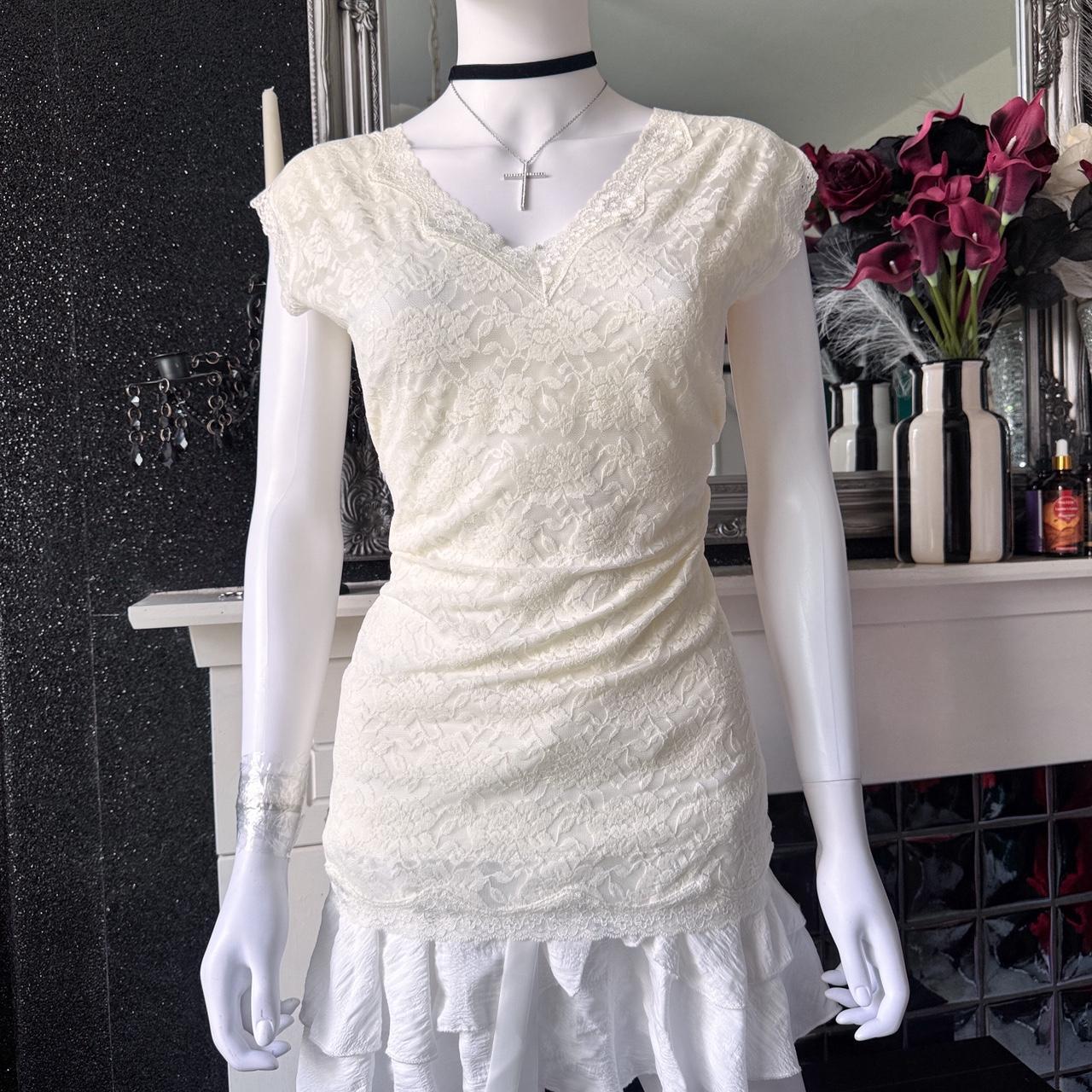item listed by petitefraisee