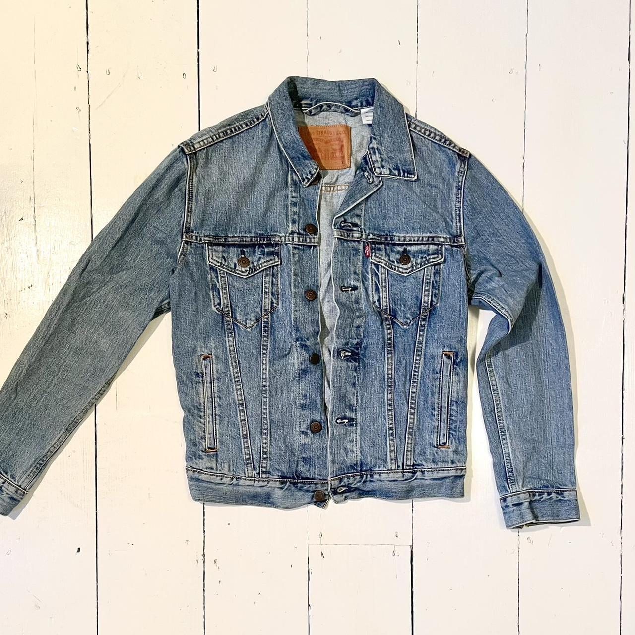 Levi’s jean jacket. Brand new, hardly worn. Really... - Depop