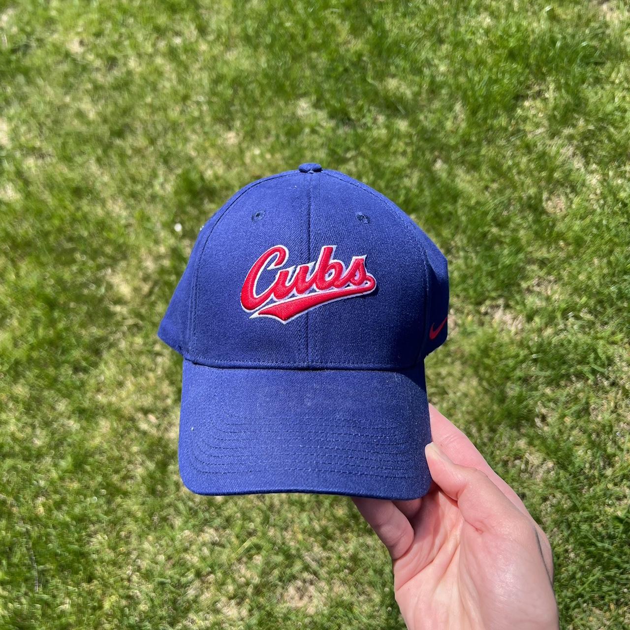 Nike Golf Chicago Cubs hat only worn a handful of - Depop