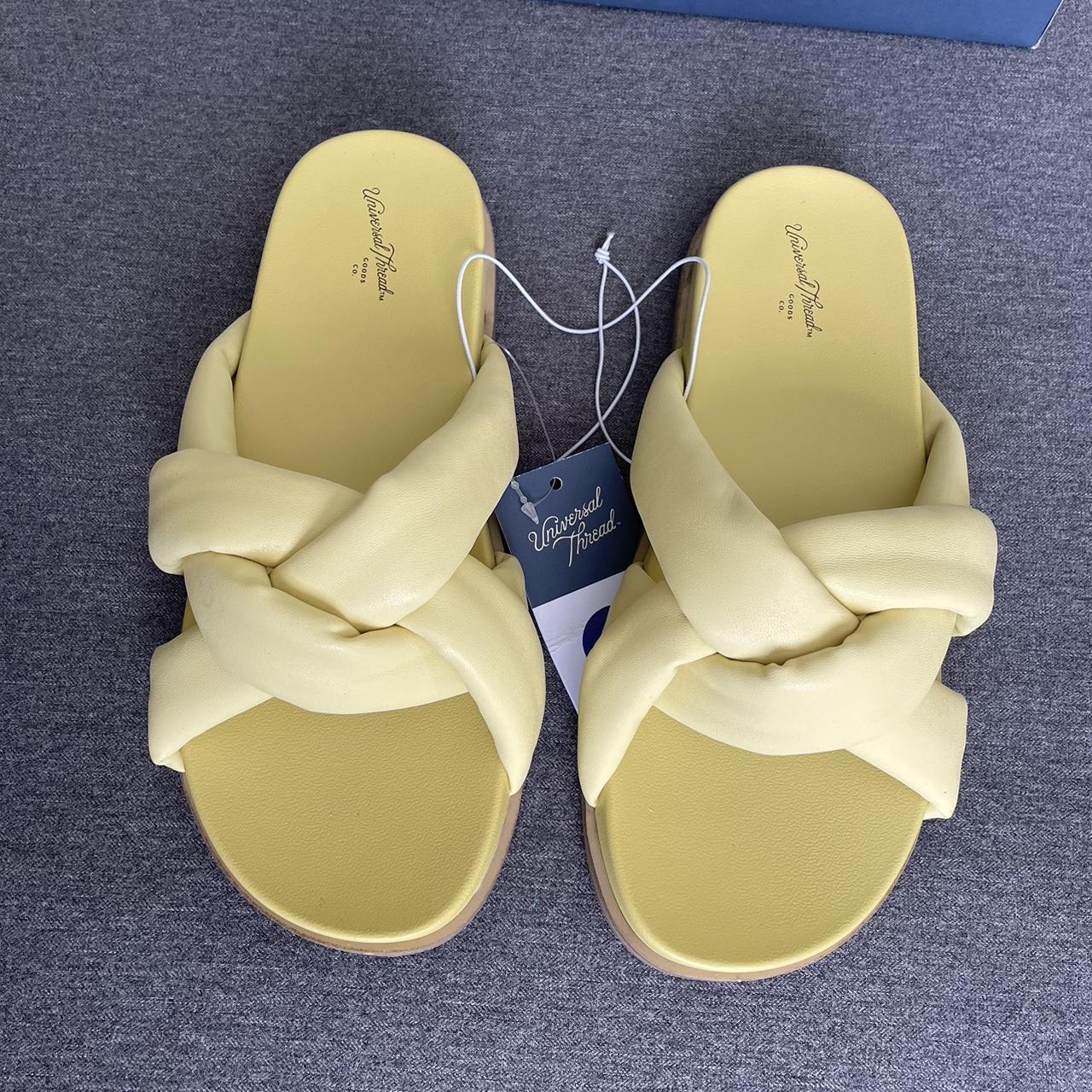 Universal thread hot sale yellow sandals