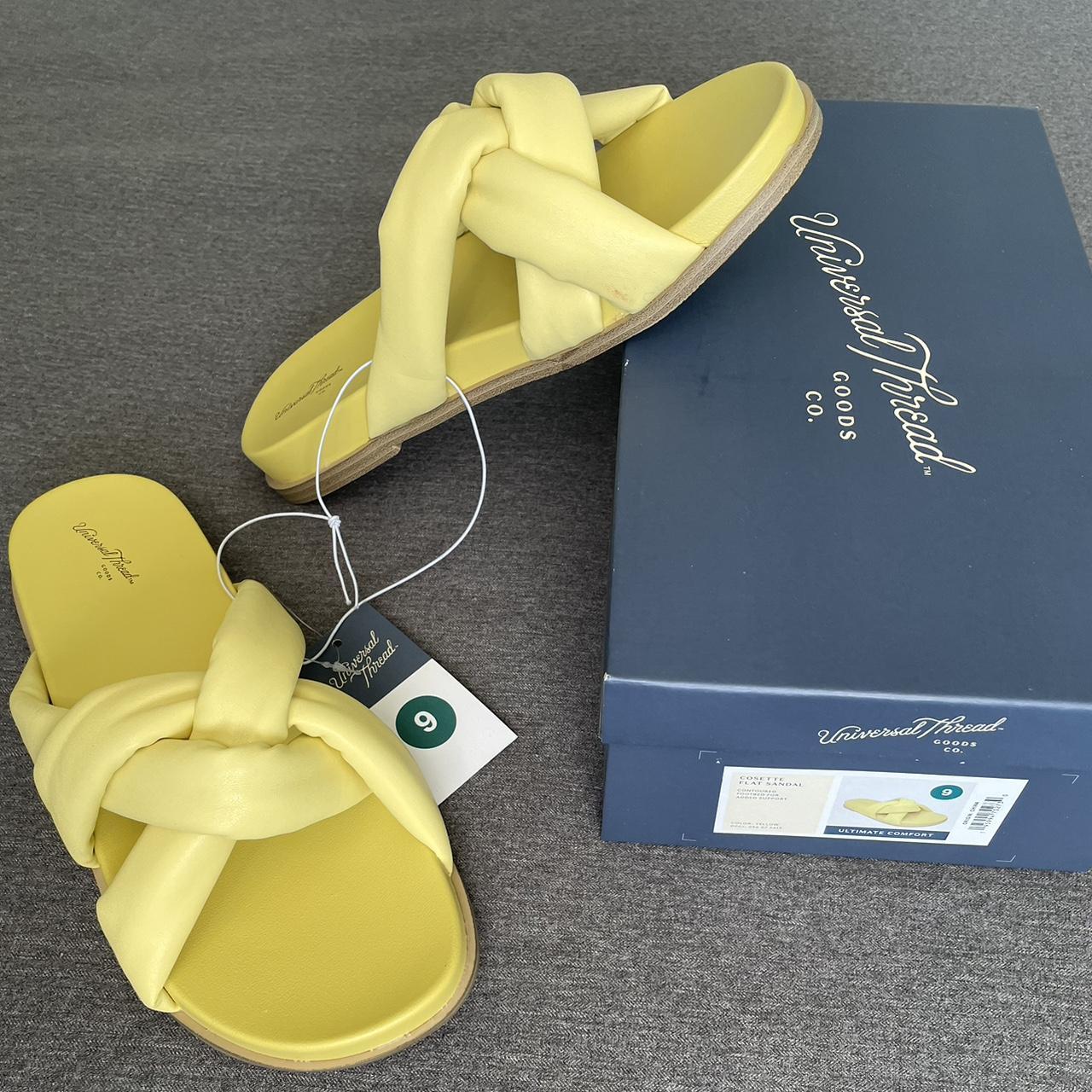 Universal thread hot sale yellow sandals