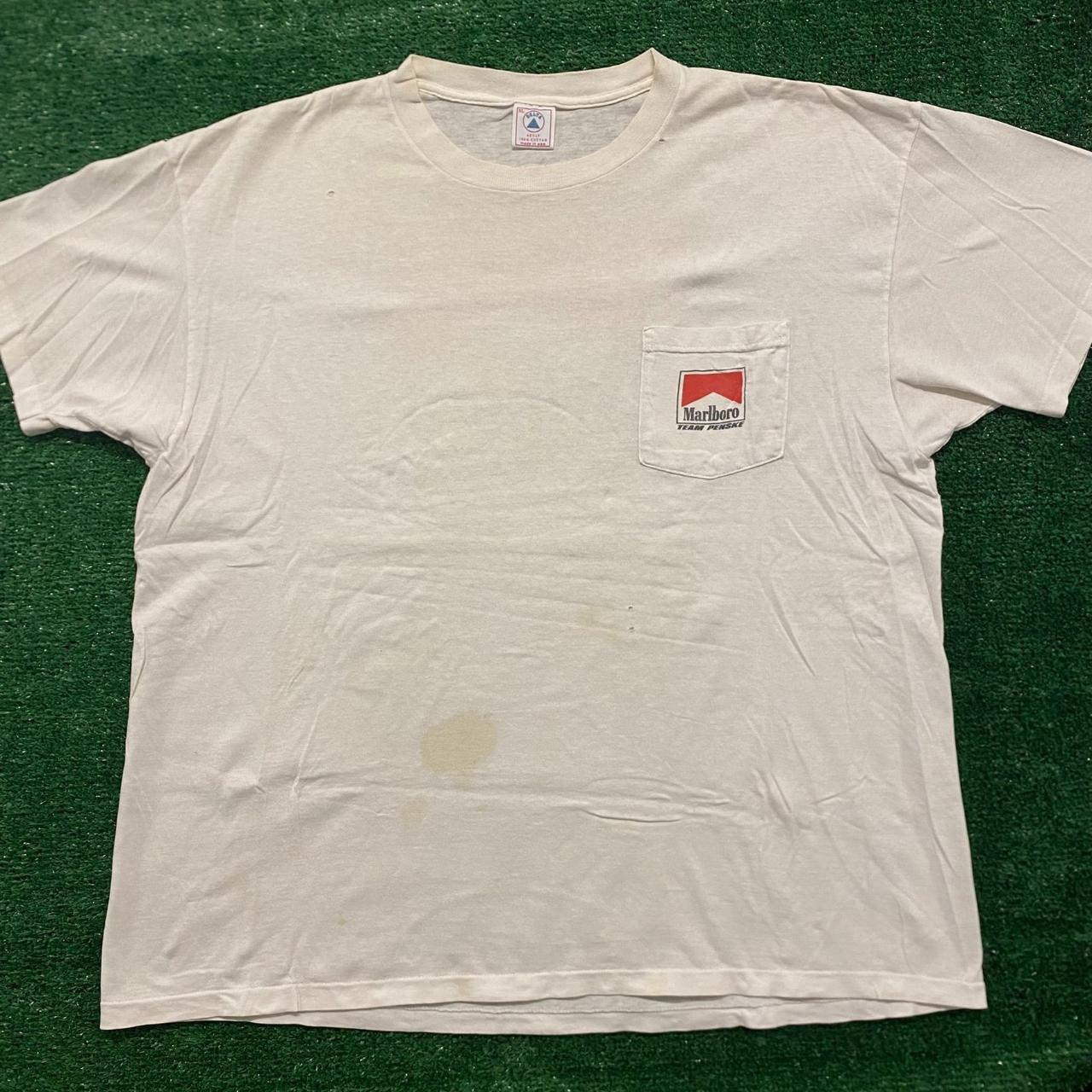 Marlboro Men's White T-shirt | Depop