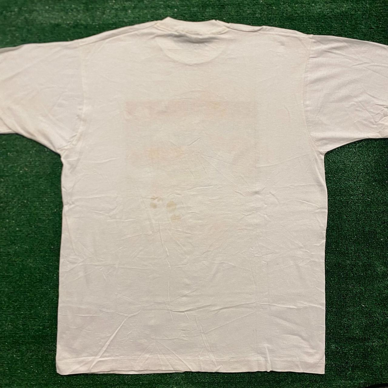 Fruit of the Loom Men's White T-shirt | Depop