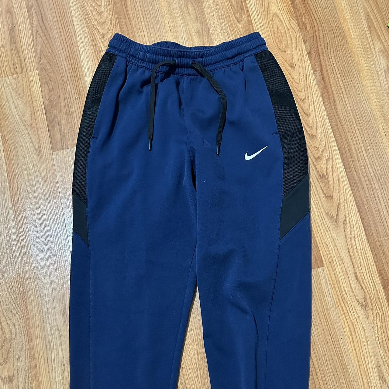nike joggers with zipper on side