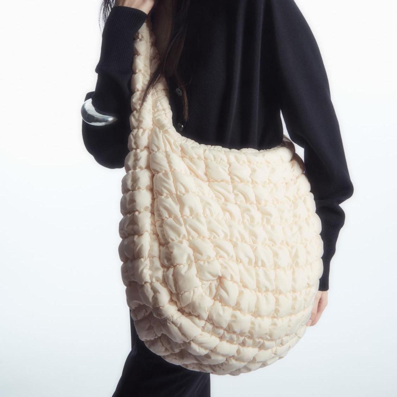 COS COS QUILTED OVERSIZED SHOULDER BAG - Off-white - Bags - COS 99.00