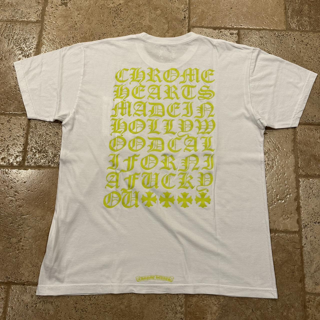 ★人気★【Chrome Hearts】★スクリプトTシャツ WHIT.E★ Chrome Hearts White / Yellow Script Hollywood | Depop