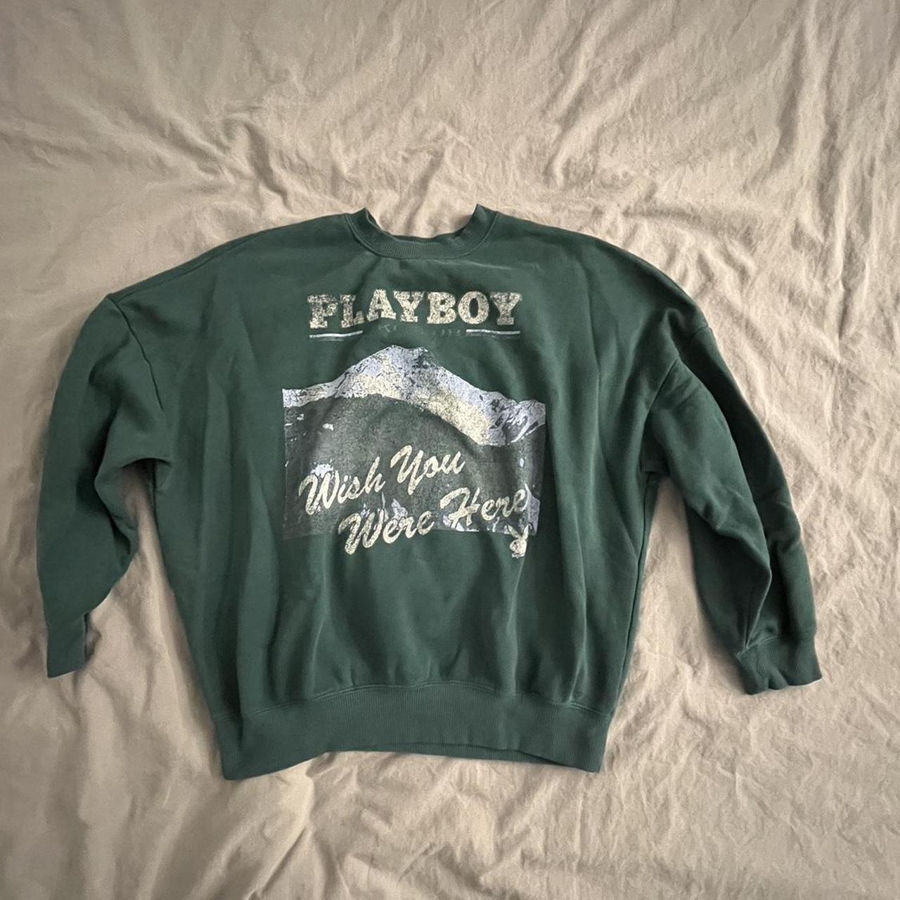 Dallas Cowboys crew neck sweater marked a size L but - Depop