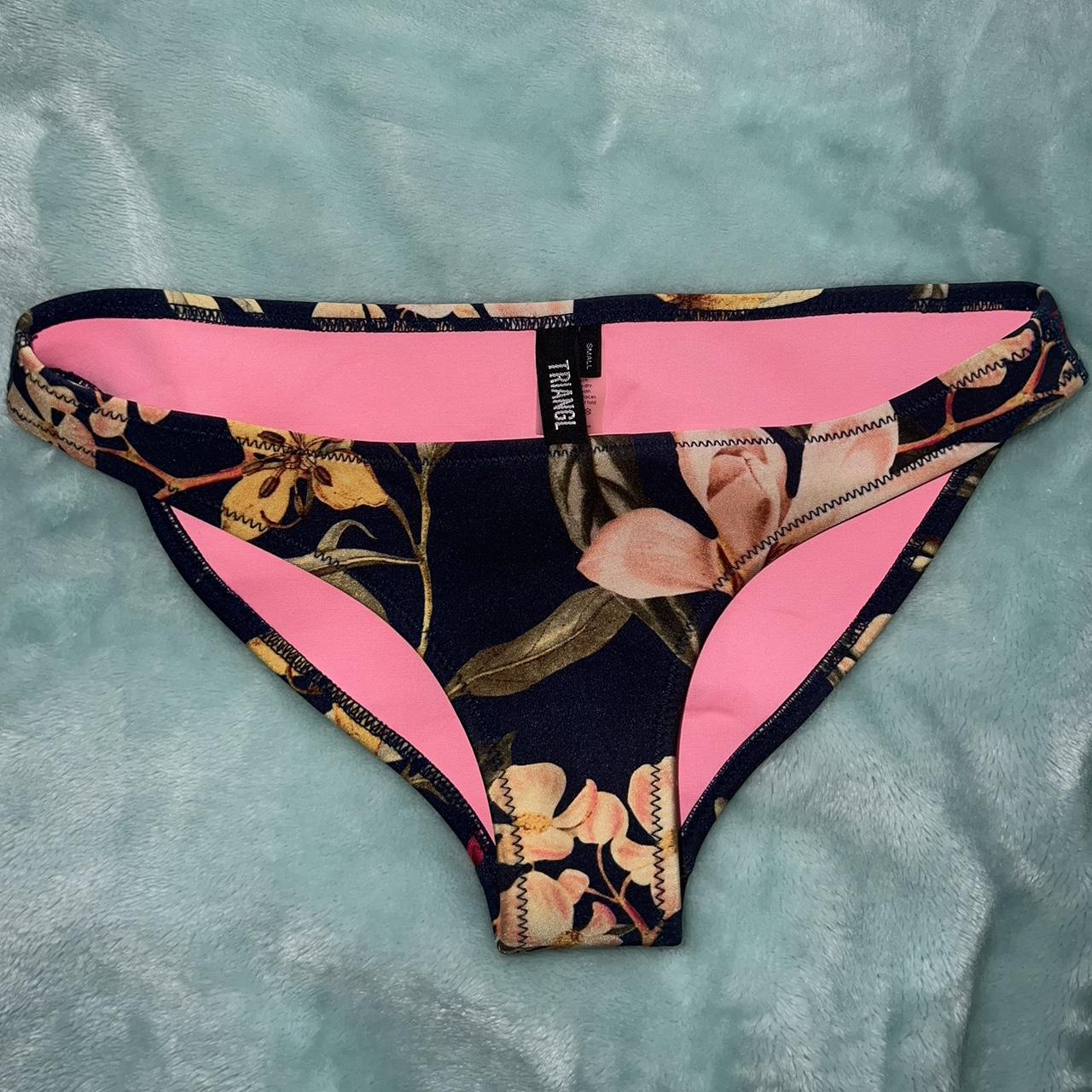 Triangl Womens Navy Bikini And Tankini Bottoms Depop