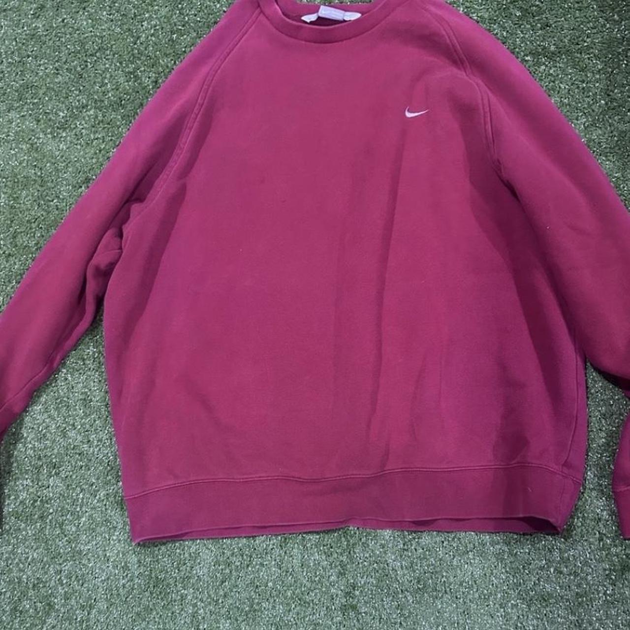 Dark red nike discount sweatshirt