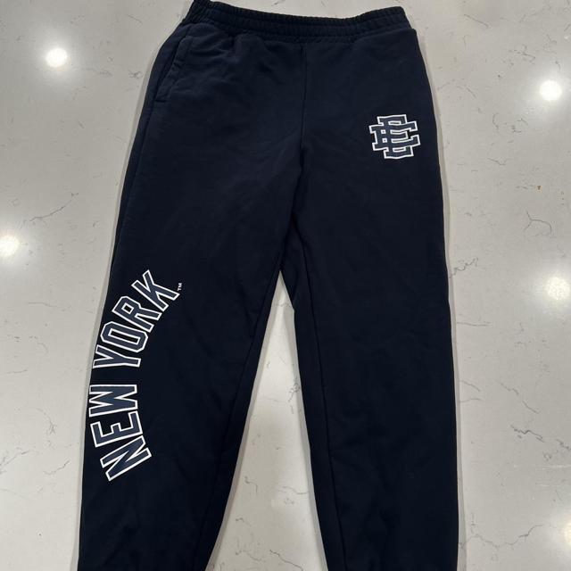 Eric Emanuel new era New York Yankees sweatpants - Depop