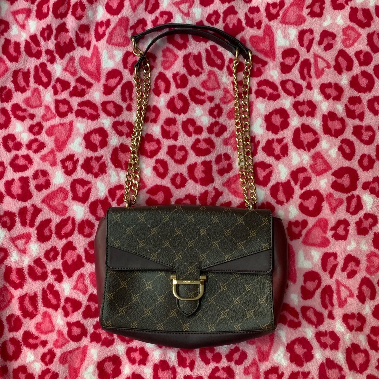 nine west shoulder bag only used once in great Depop