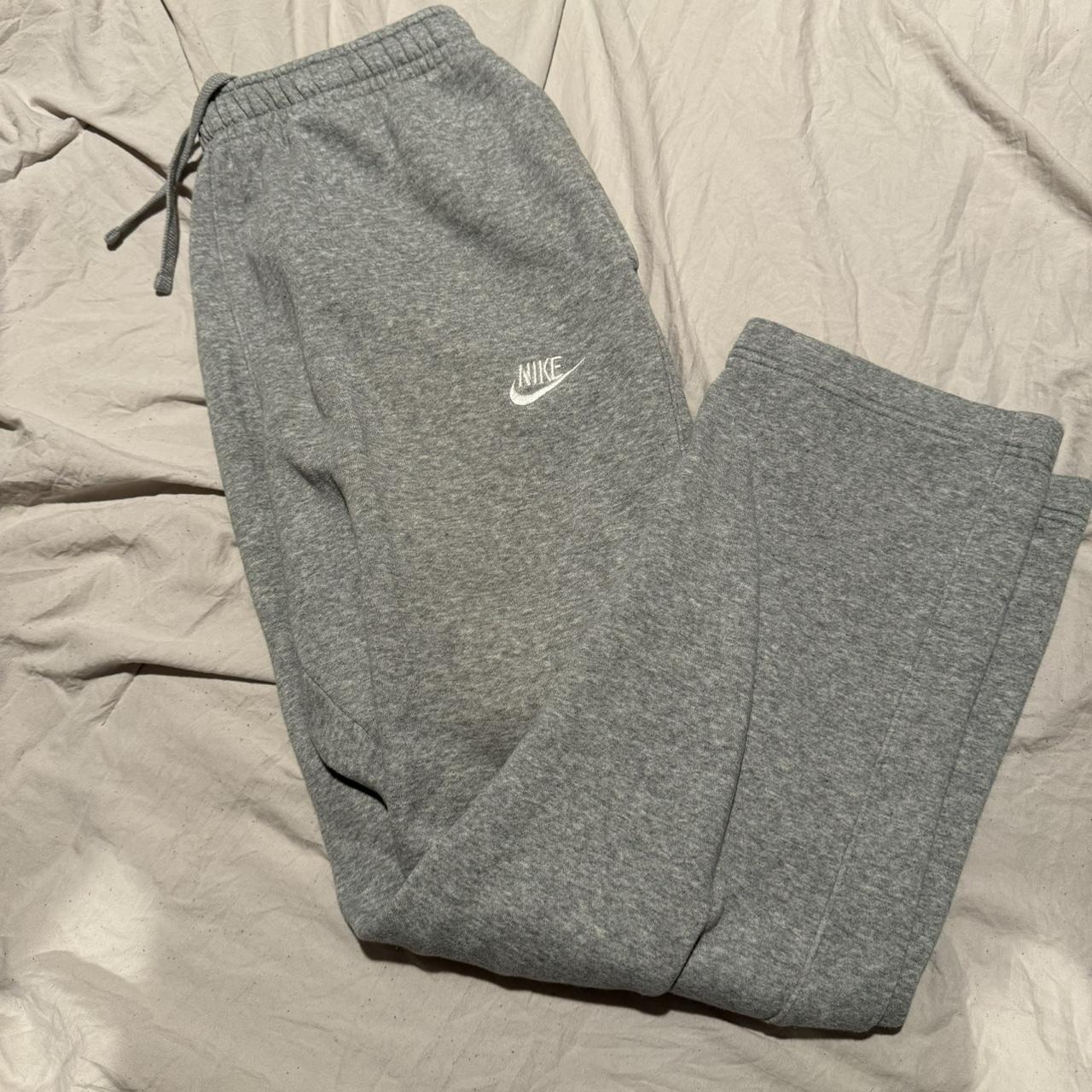 mens nike cuffed sweatpants