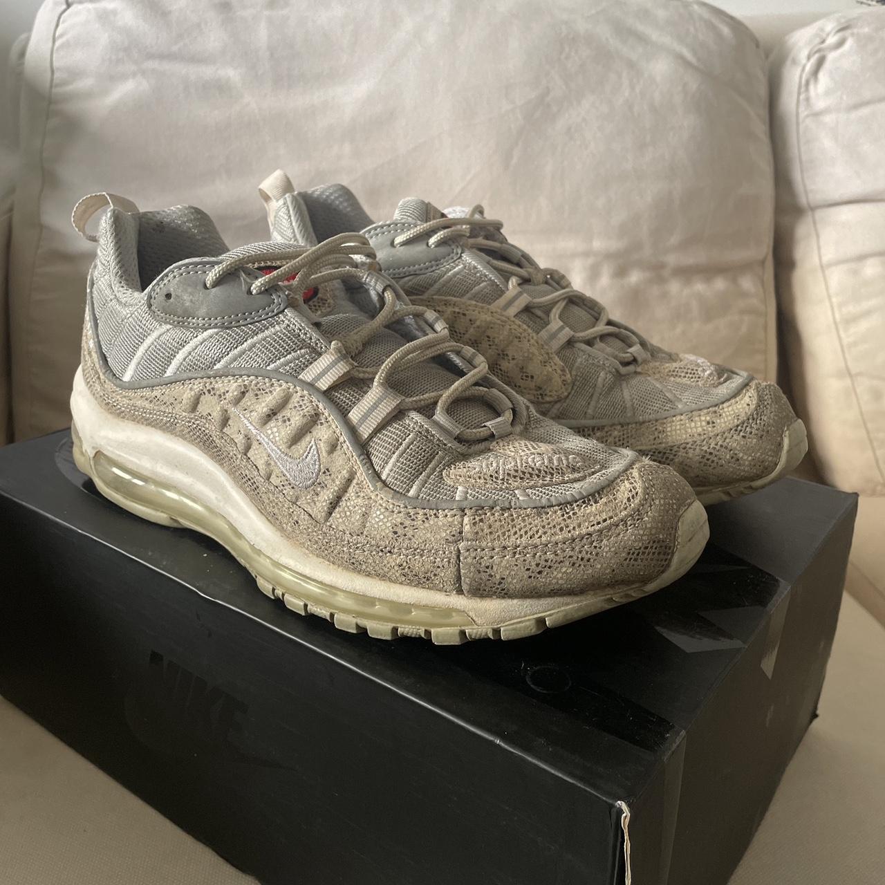 Nike supreme 98 outlet snakeskin