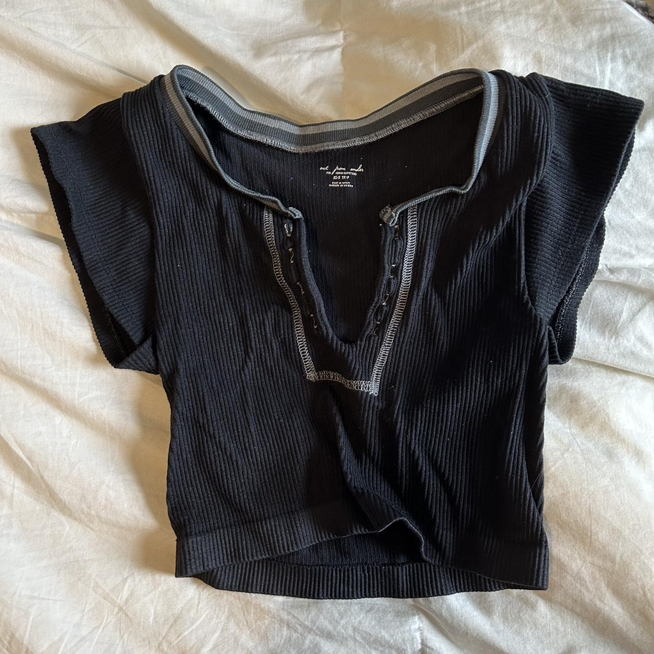 urban outfitters go for gold top willing to trade... - Depop