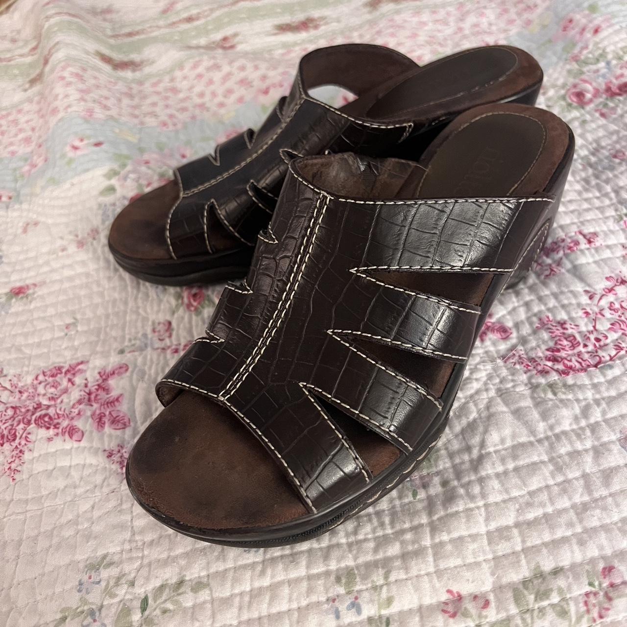 item listed by lennonapple