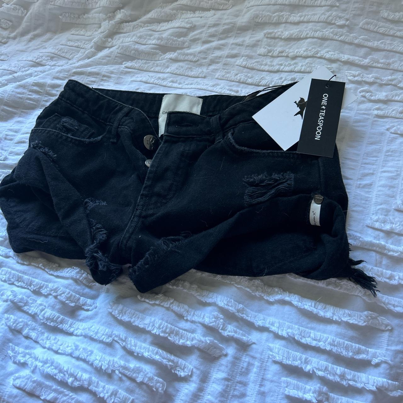 one teaspoon shorts size 22 Depop