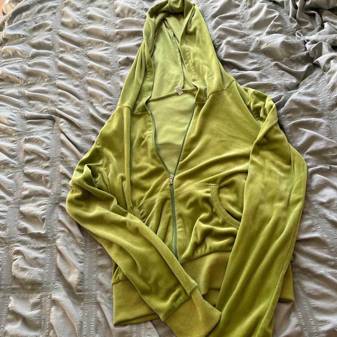 Green y2k velvet track suit - Depop