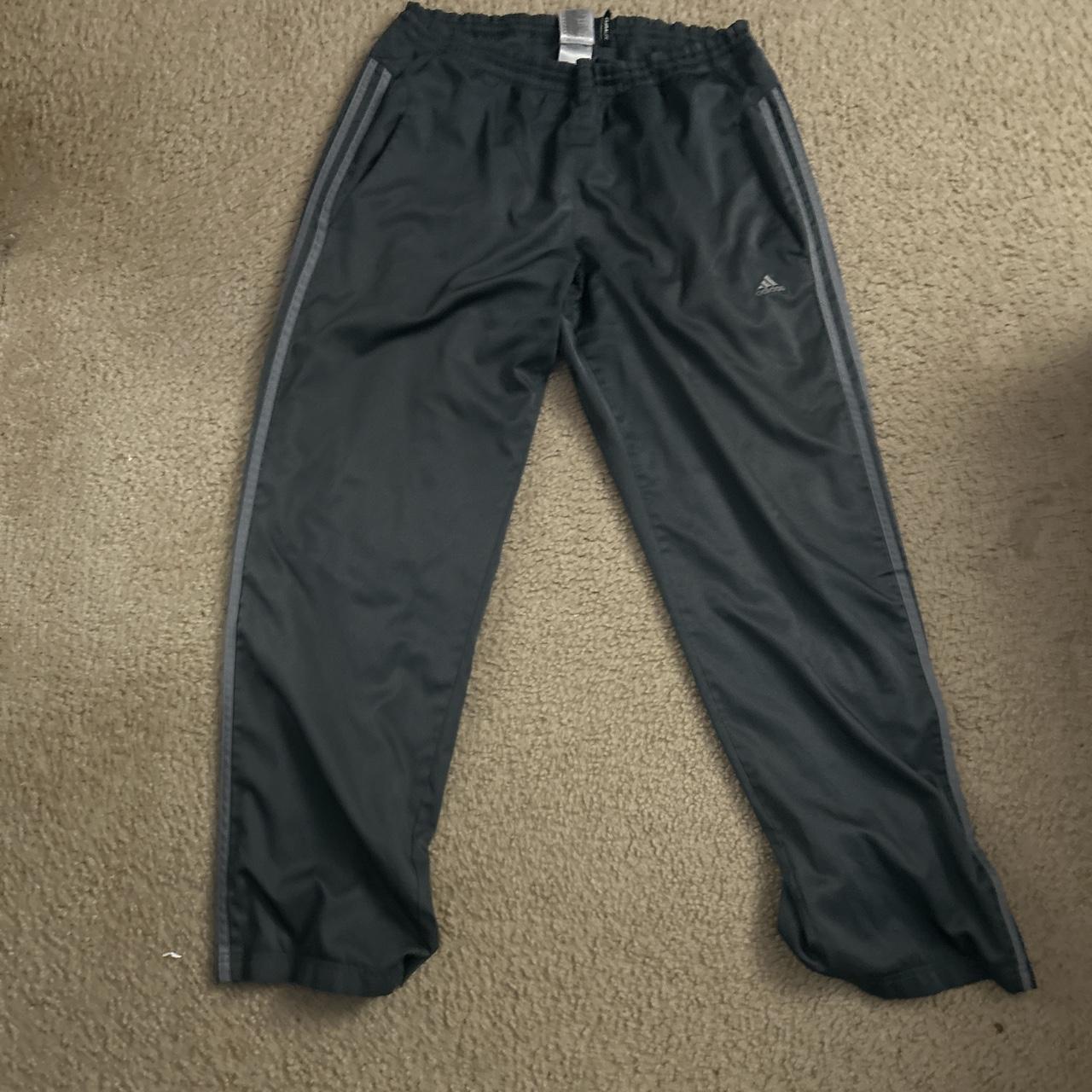 Adidas Gray and Black Baggy Sweatpants #Adidas - Depop