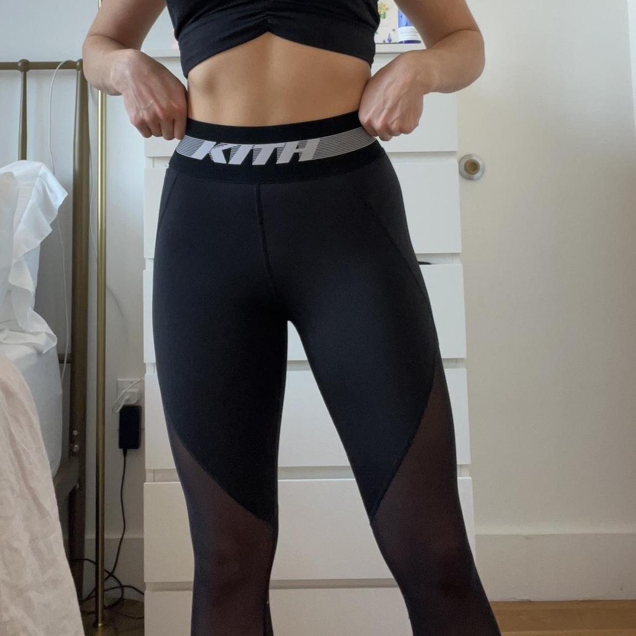 Nike Pro Blue Athletic Workout Leggings Women XS - Depop