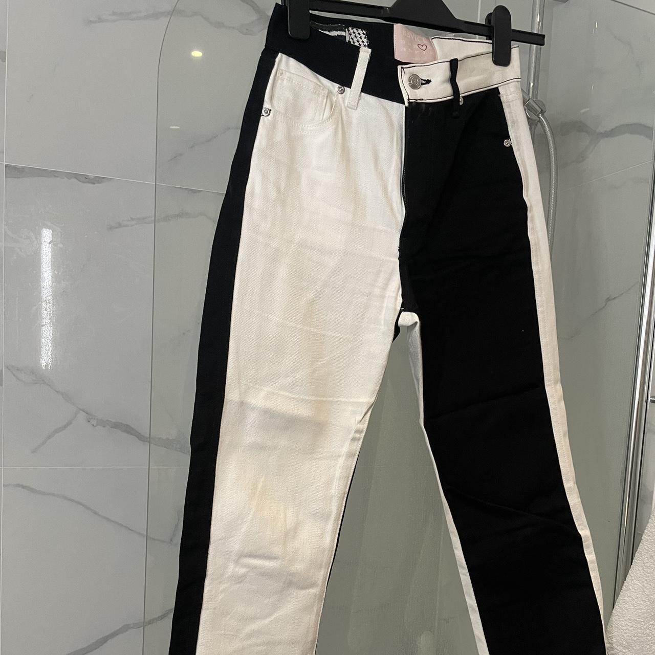 Women's White and Black Jeans | Depop