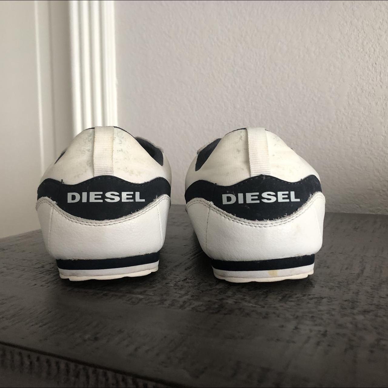 Diesel Men's White and Blue Trainers (3)