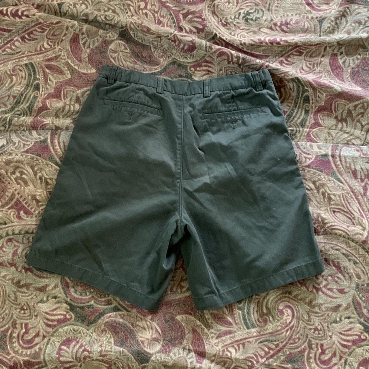 dark green Puritan shorts size 34W - model 6’1 size... - Depop