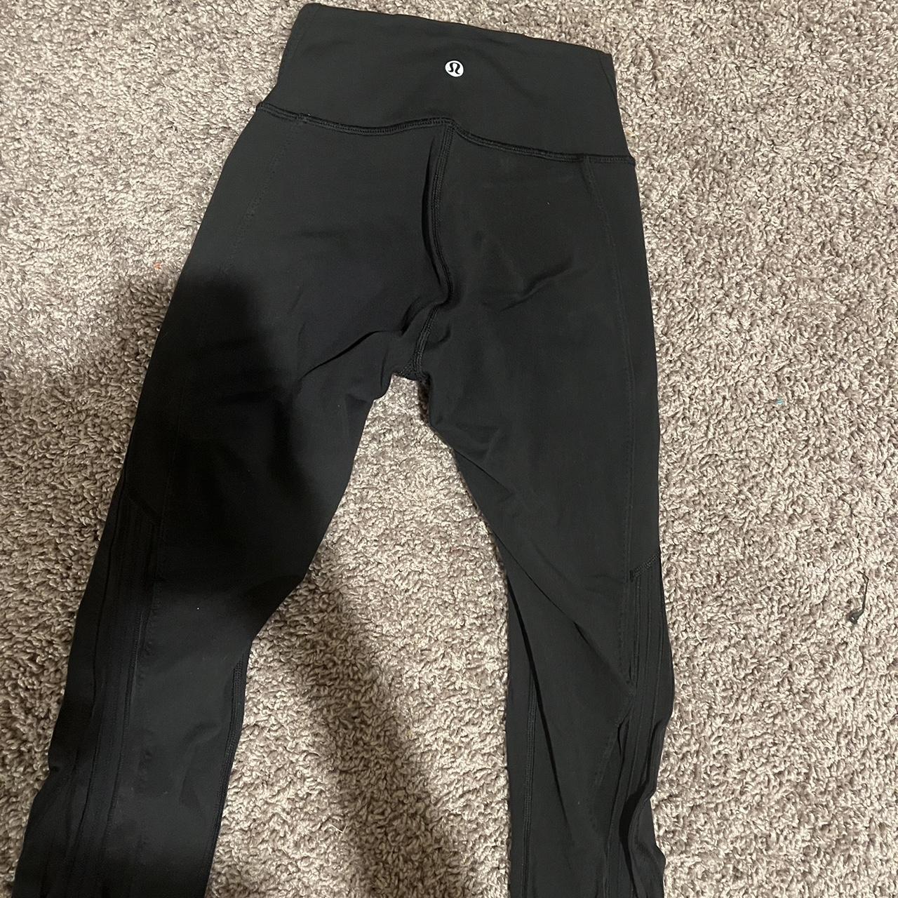 Lululemon work out set color black Xs - Depop