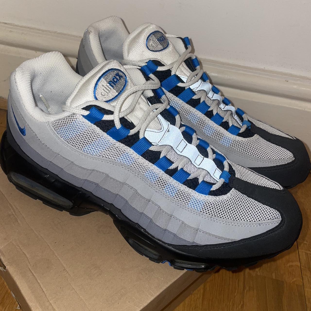 Air max 95s/110s photo blue Only worn a handful