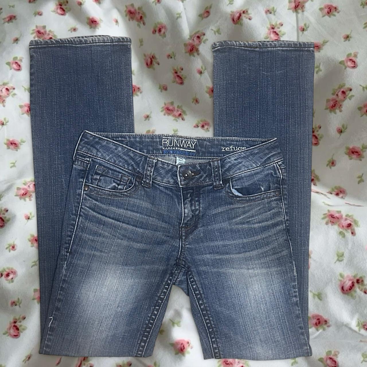 item listed by sugarcandypop