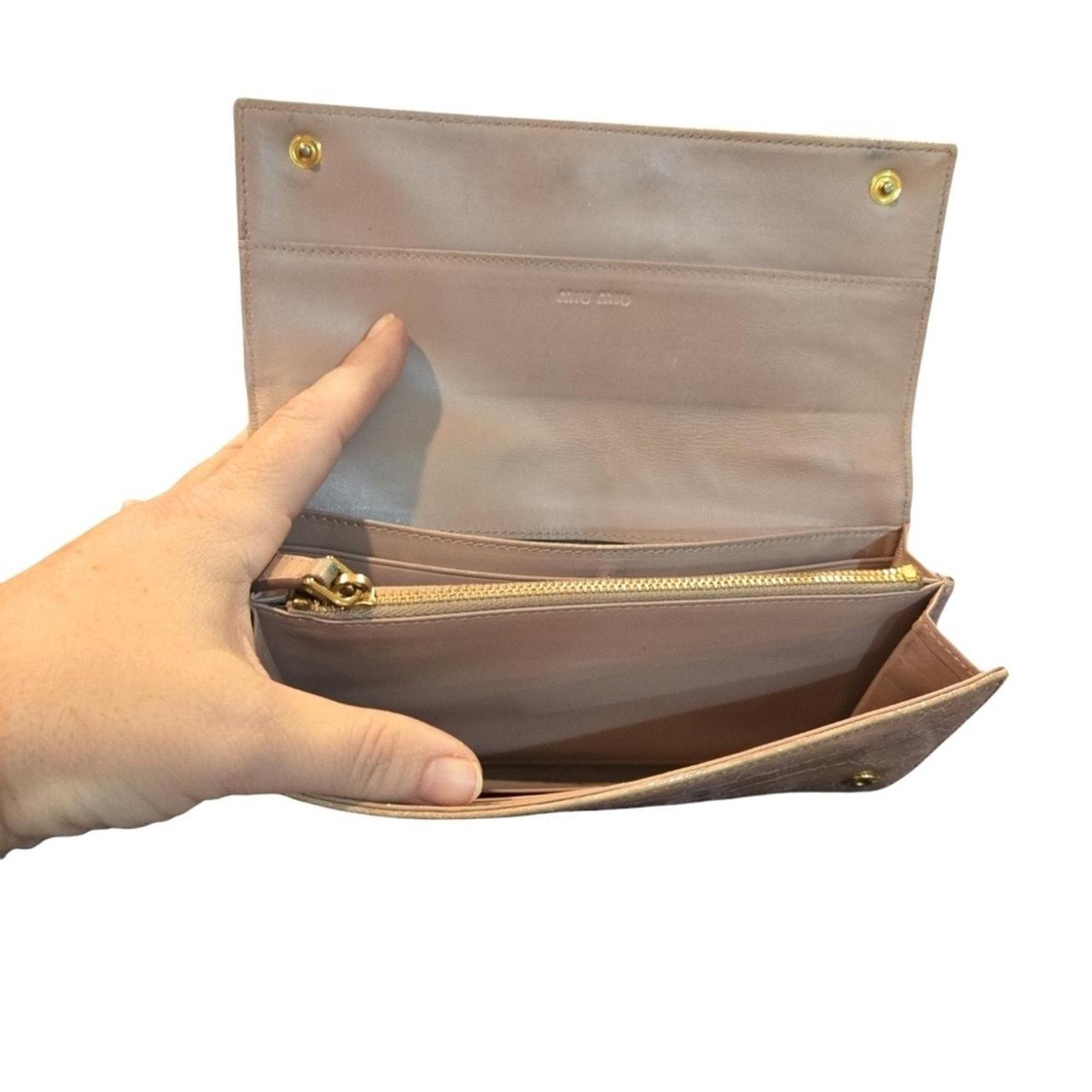 Miu Miu Women's Wallet - Pink – This authentic MI… - image 6