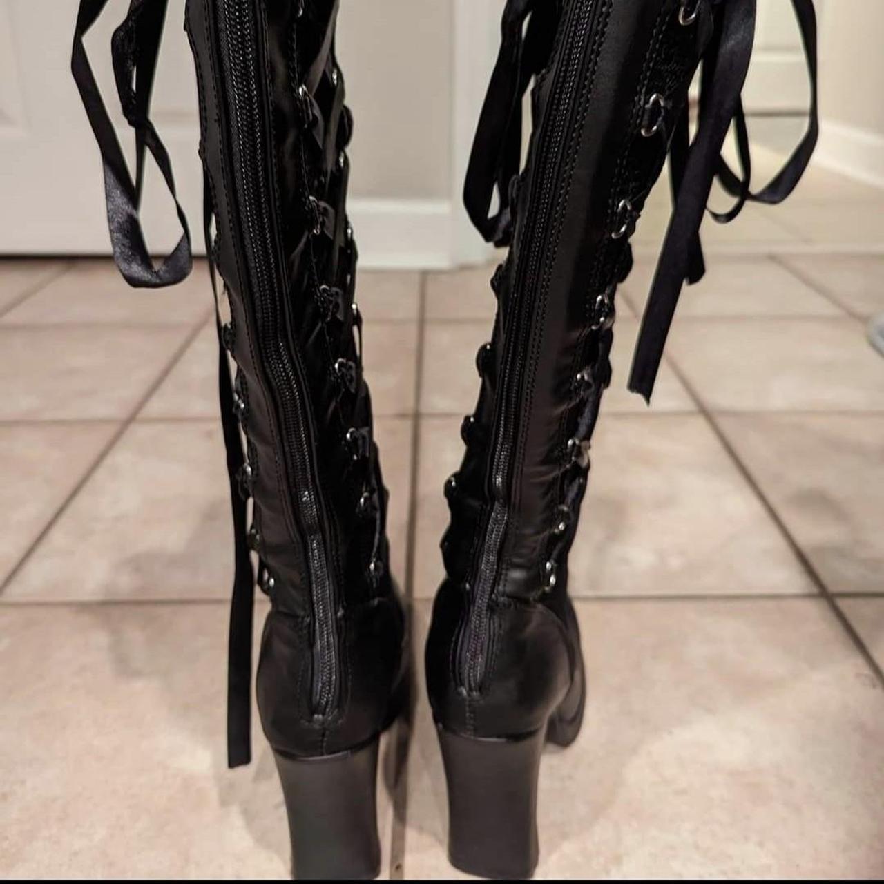 Botas Con Plataforma Botas Demonia Crypto-106 Hasta La Rodilla Para Mujer -  Negro/Rojo Vegan Leather Botas Drag Queen Baratas