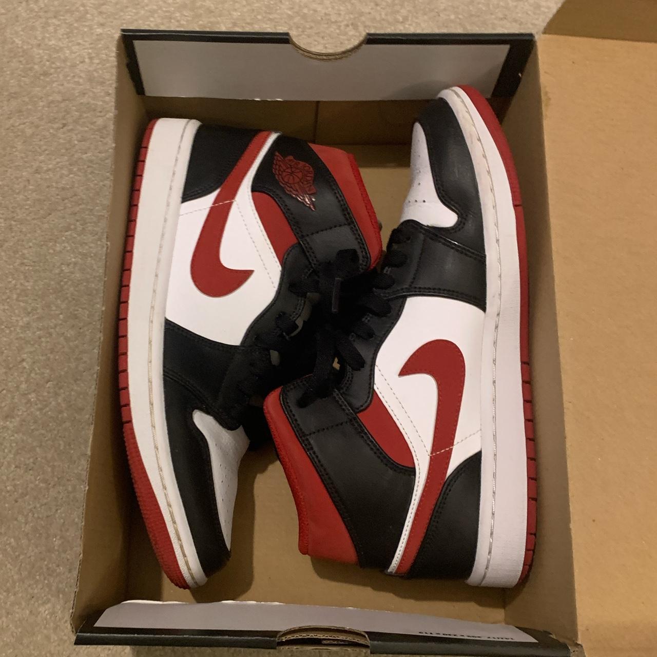 Jordan Men's Red and White Trainers | Depop