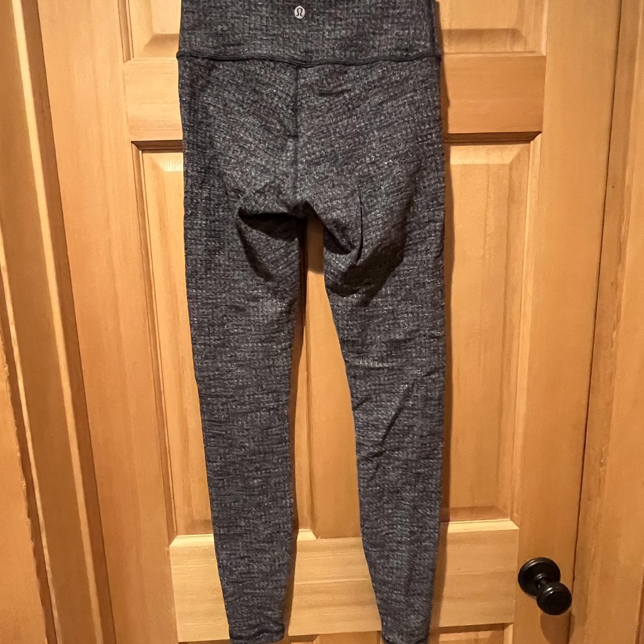 Lululemon ribbed leggings warm winter leggings size 6 - Depop