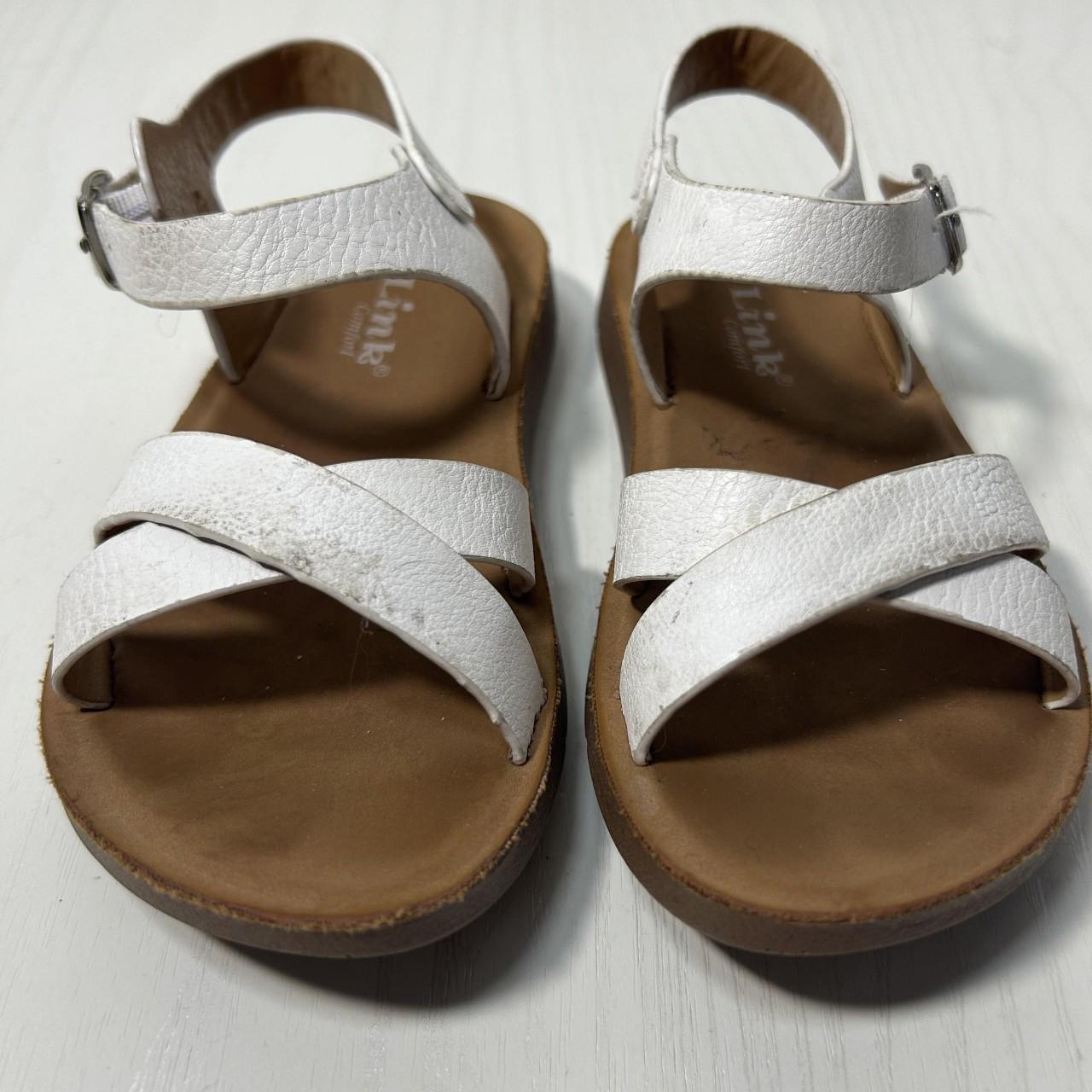 Link Comfort White Strappy Sandal Size 8 Toddler Depop