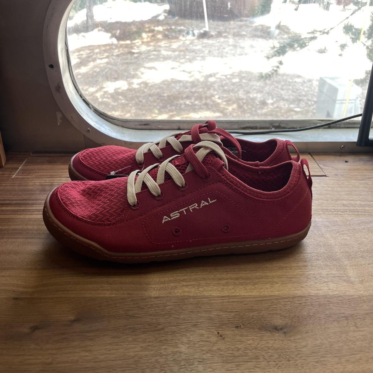 Astral Women's Red Trainers (2)