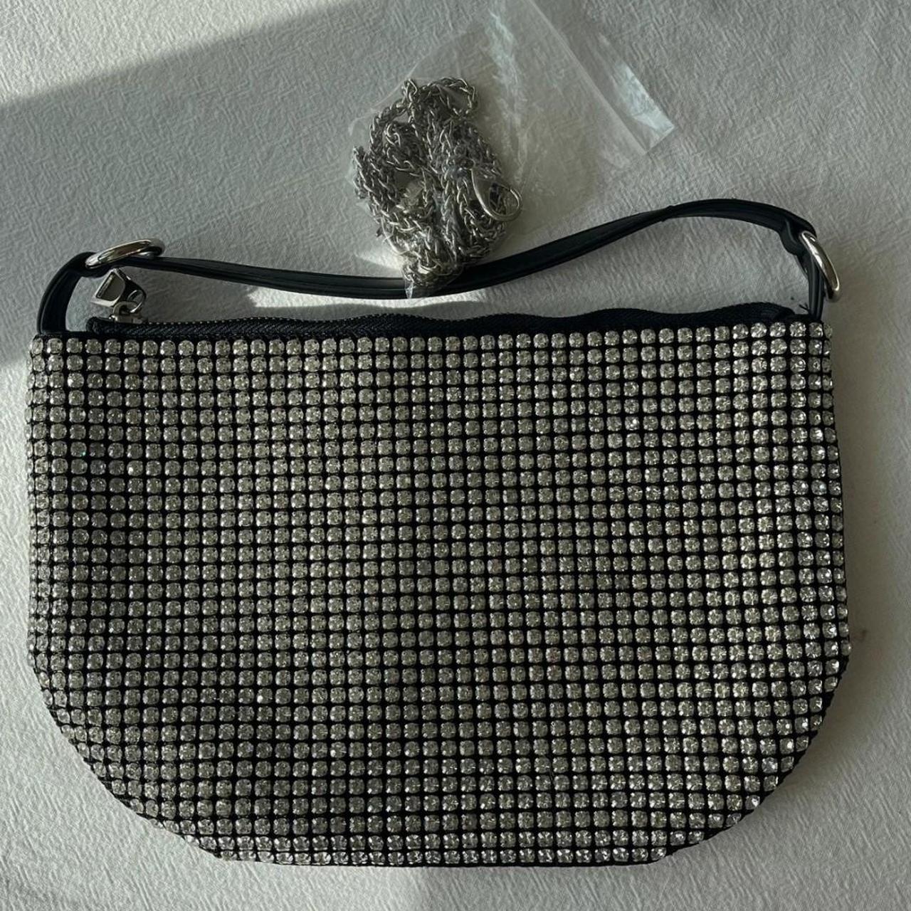 item listed by tea90
