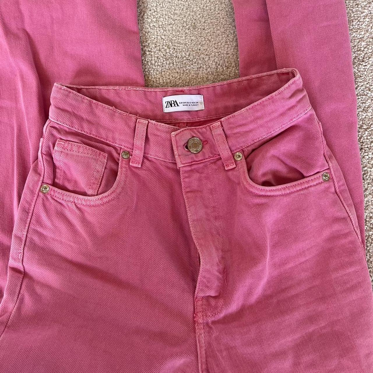 Zara Women's Pink Jeans | Depop