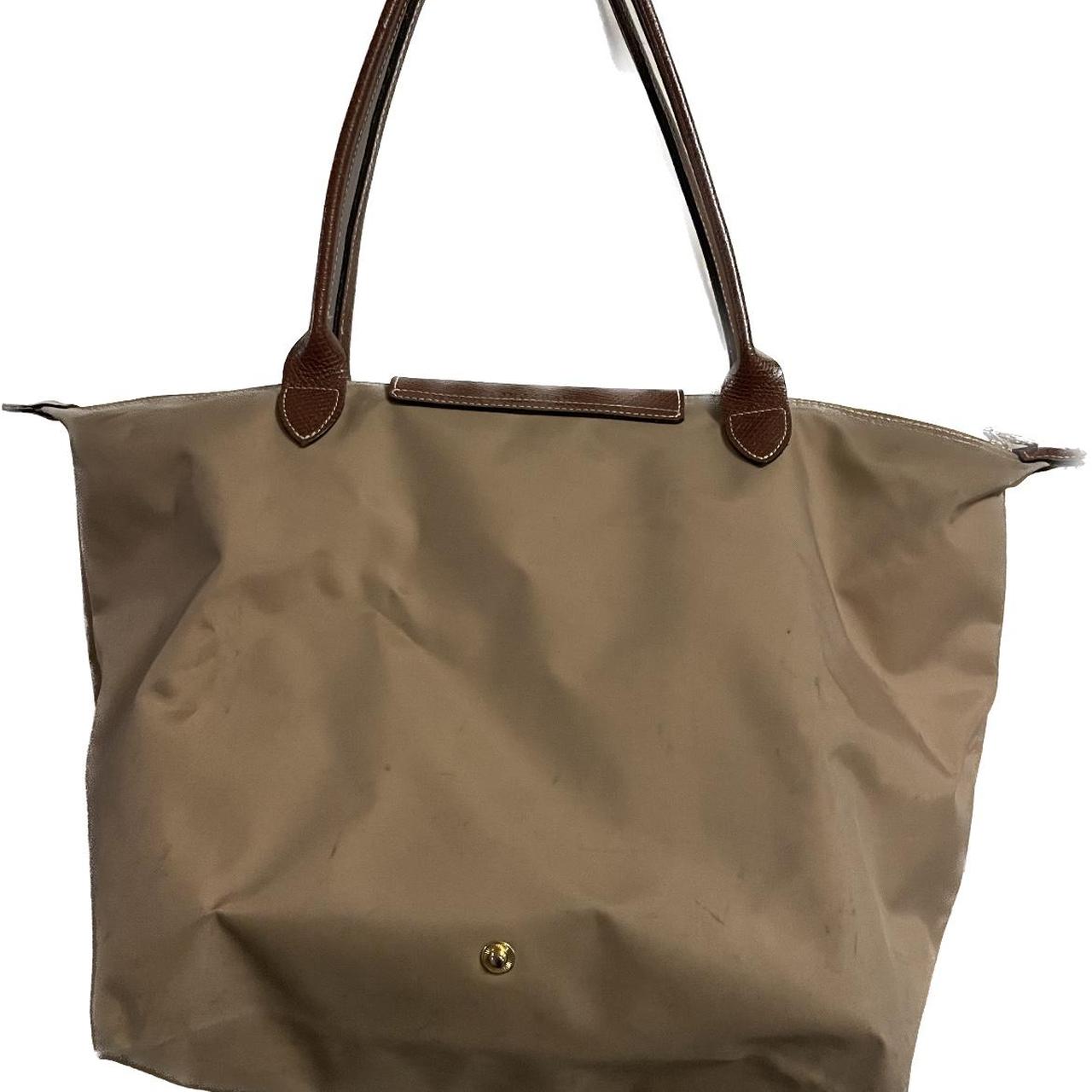 Beige hot sale longchamp bag