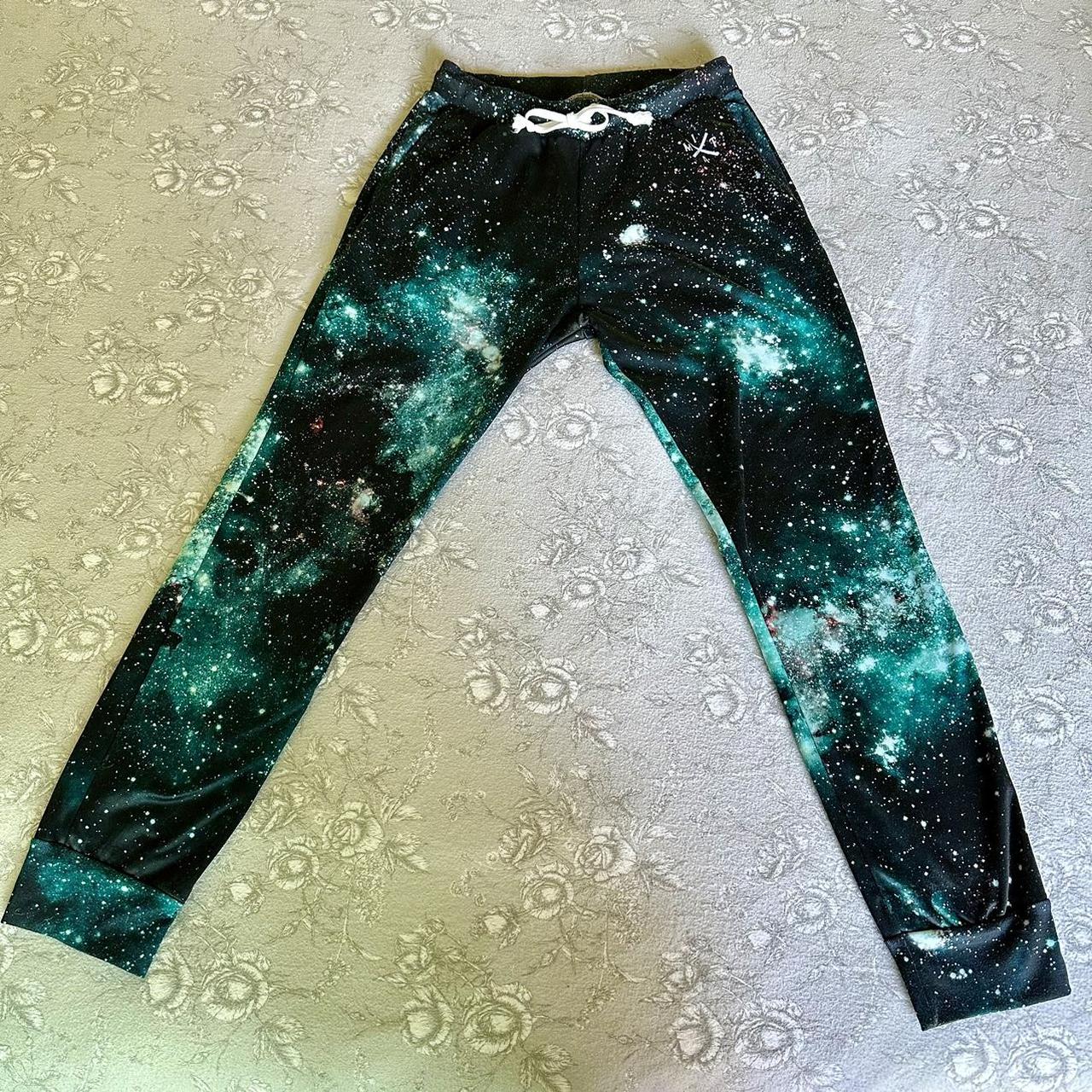 Galaxy Print Leggings - size Small - great condition - Depop