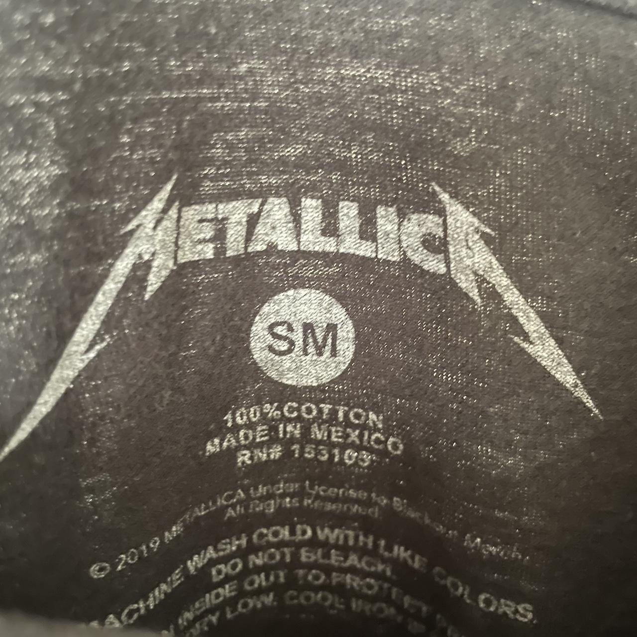 TAKING OFFERS‼️ Metallica Black Album Tee size small