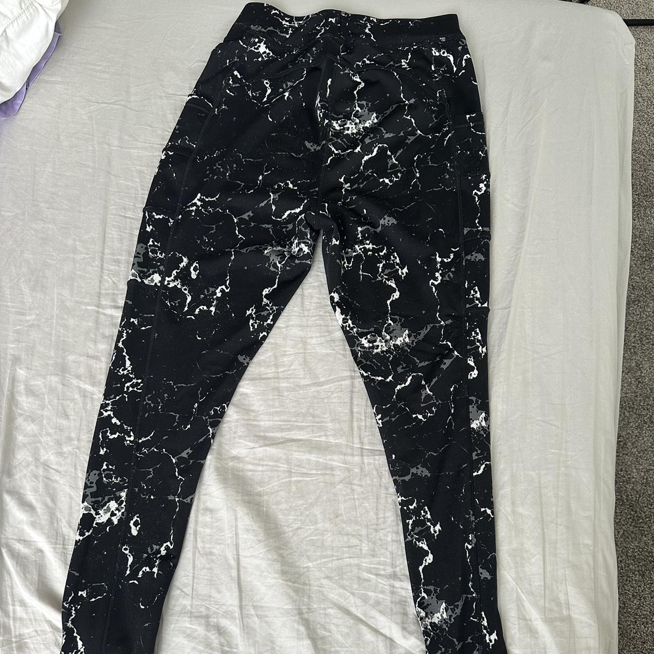 POPFIT LEGGINGS size L Black and white marble. Depop