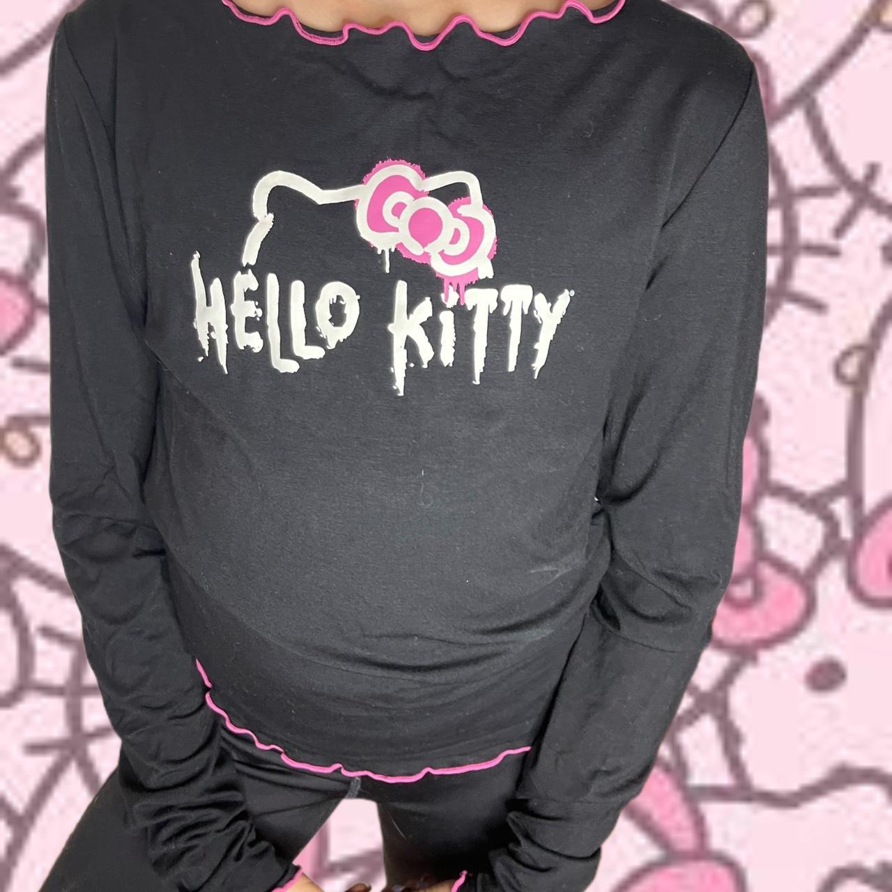 Hello Kitty x FOREVER 21 Throw Blanket Brand New - Depop