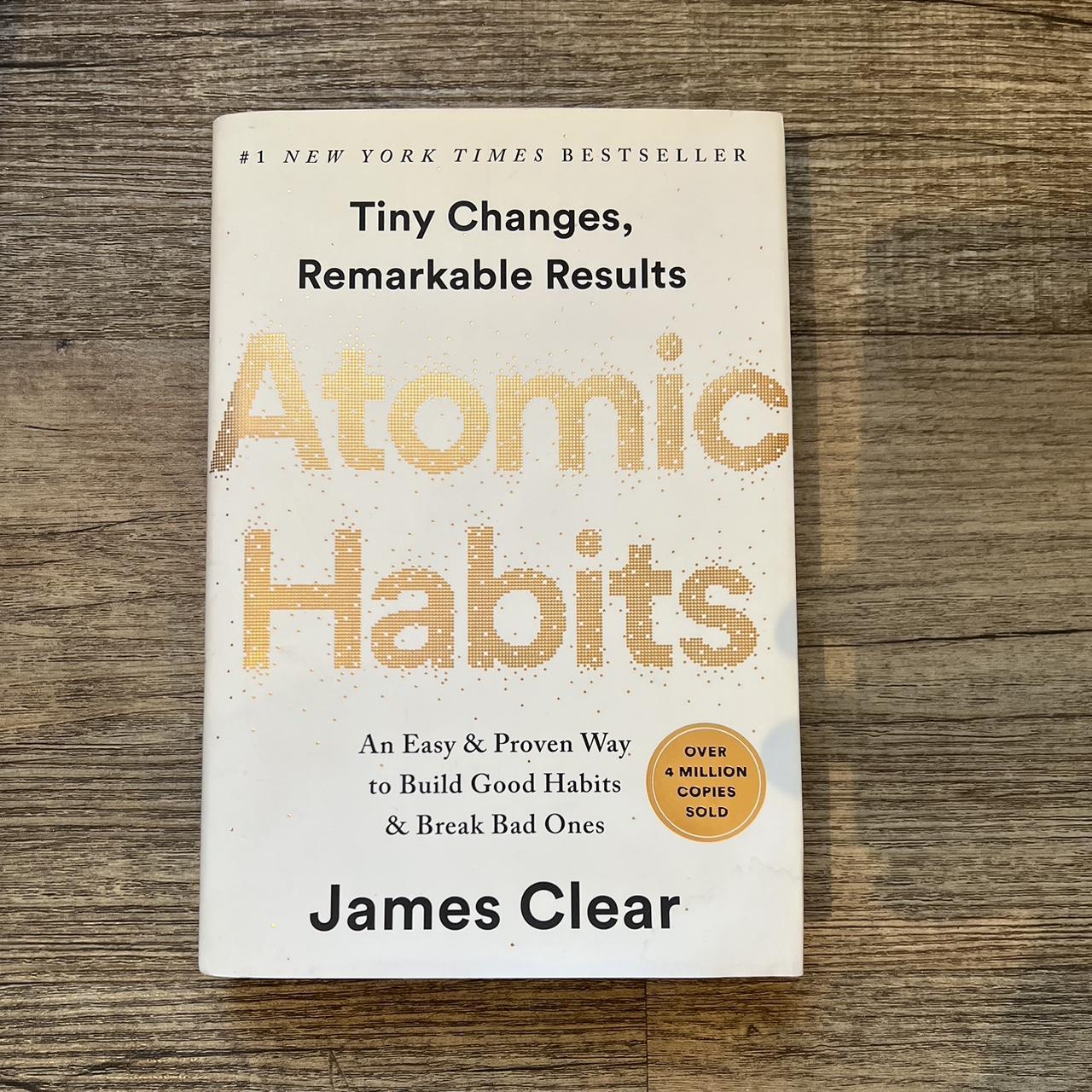 Atomic habits book - Depop