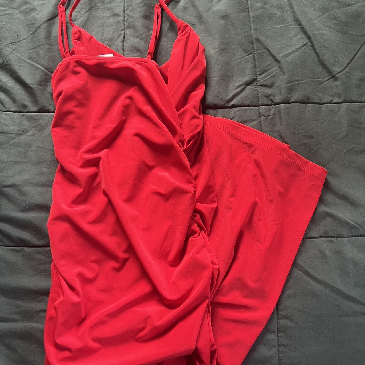H&M red dress Sooooo pretty and really flattering Depop