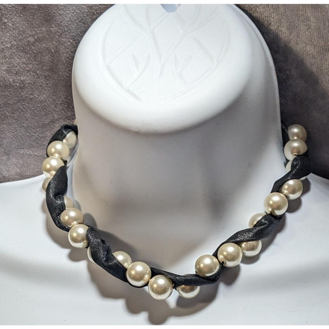 Black and white pearl ribbon necklace., Roughly 14