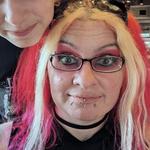 glittershriek's profile picture