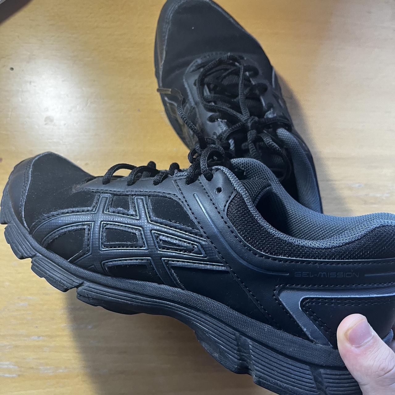 Asics Gel Mission Black Running Shoes Trainers Size... - Depop